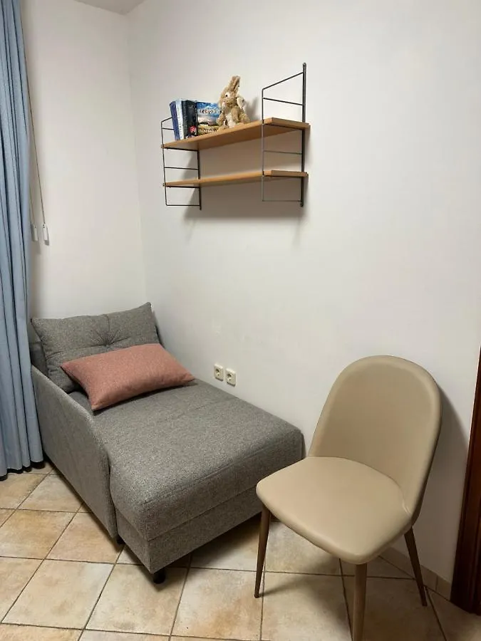Vacation Home Lucija Slatina  아파트
